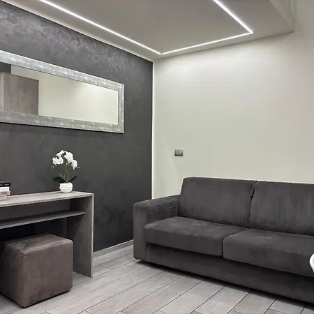 Hope Casa Vacanza Milano Duomo Апартаменты *